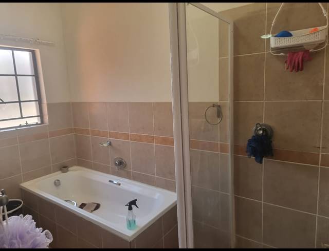 2 BEDROOM APARTMENT FOR SALE IN RYNFIELD